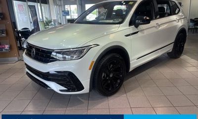 2023 Volkswagen Tiguan SE R Line