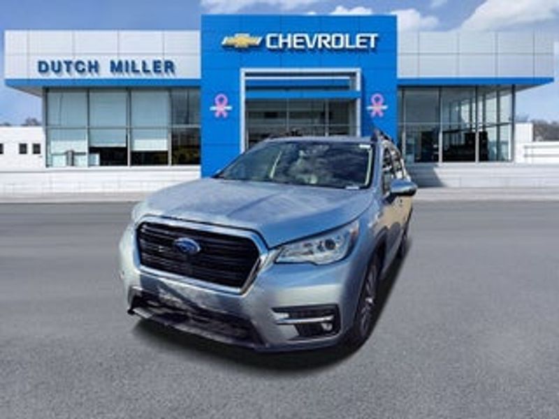 2019 Subaru Ascent — a typically priced live listing