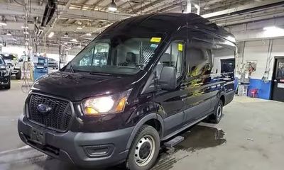 2023 Ford Transit 250 High Roof