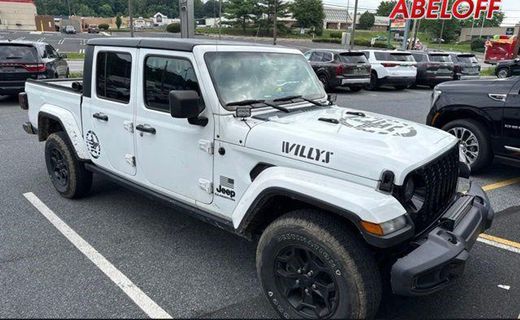 2022 Jeep Gladiator Sport