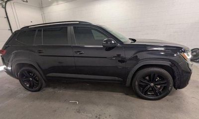 2023 Volkswagen Atlas 4Motion SEL R