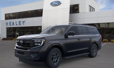 2026 Ford Expedition Active