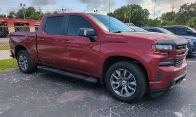2019 Chevrolet Silverado RST