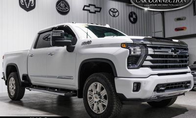 2025 Chevrolet Silverado HD High Country