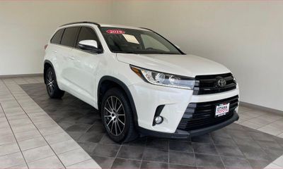 2018 Toyota Highlander SE XLE