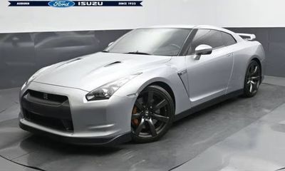2011 Nissan GT-R Premium
