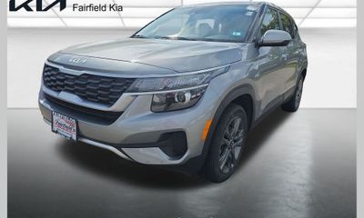 2023 Kia Seltos LX