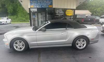 2014 Ford Mustang V6