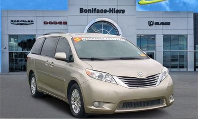 2017 Toyota Sienna LTD Premium XLE