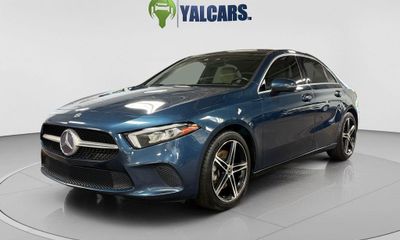2019 Mercedes-Benz A-Class A220