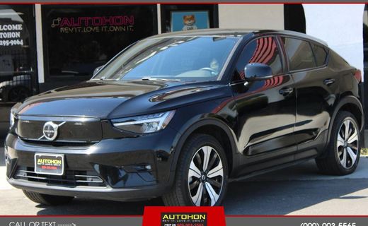 2023 Volvo C40 Plus Dark