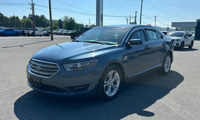 2018 Ford Taurus SEL