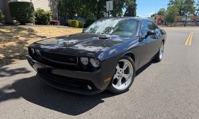 2012 Dodge Challenger R T