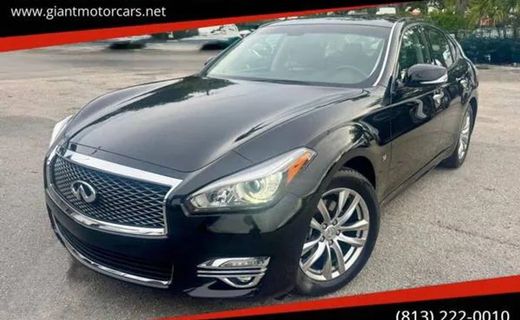 2019 Infiniti Q70 37 Luxe