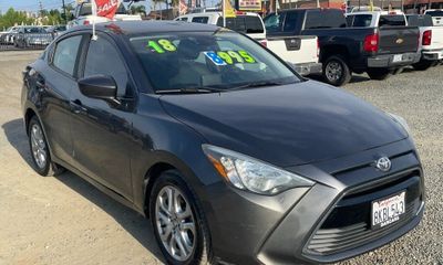 2018 Toyota Yaris IA Base