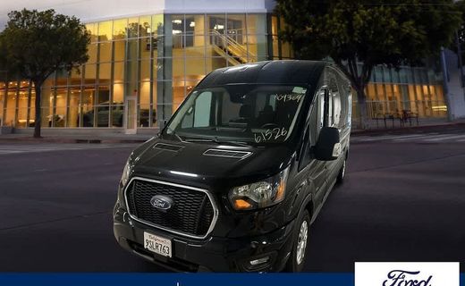 2025 Ford Transit Medium Roof