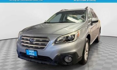 2016 Subaru Outback Base