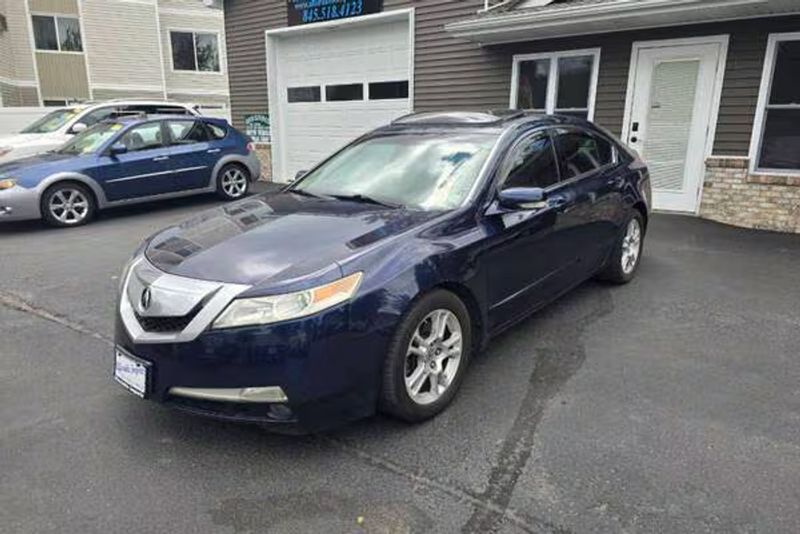 2009 Acura TL — a typically priced live listing