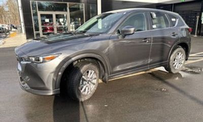 2025 Mazda CX-5 Premium Plus