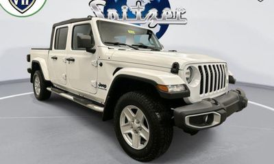 2022 Jeep Gladiator Sport
