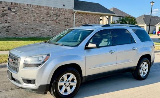 2015 GMC Acadia SLE 1