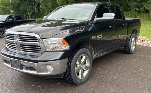 2019 Ram 1500 SLT