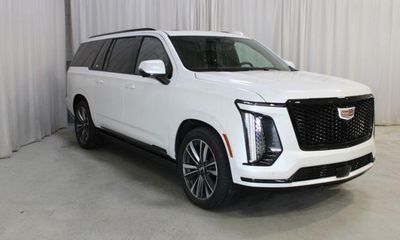 2025 Cadillac Escalade ESV Sport Touring PKG