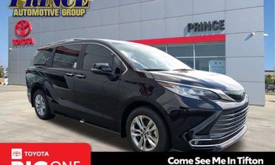 2026 Toyota Sienna Limited