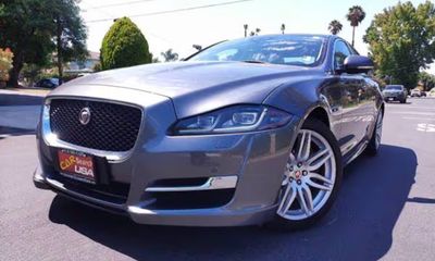 2019 Jaguar XJ R Sport