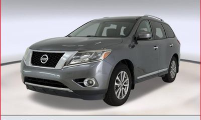 2016 Nissan Pathfinder S