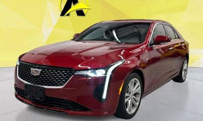 2025 Cadillac CT4 Luxury