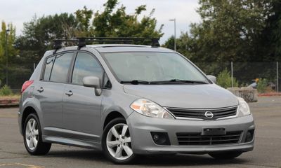 2011 Nissan Versa 1 8 SL