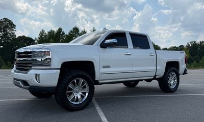 2016 Chevrolet Silverado High Country