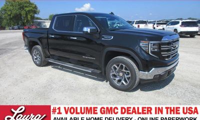 2026 GMC Sierra SLT