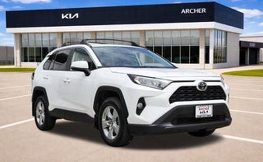 2021 Toyota RAV4 LE