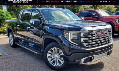 2024 GMC Sierra Denali