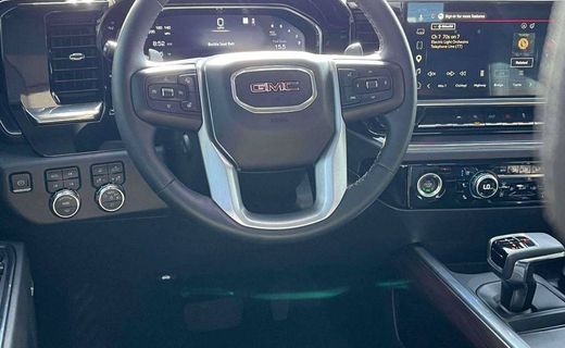 2023 GMC Sierra SLT