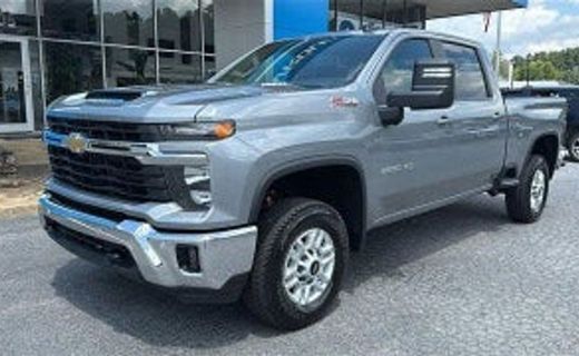 2026 Chevrolet Silverado HD Custom