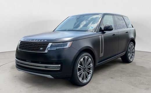 2026 Land Rover Range SE