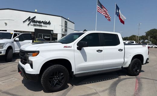 2022 Chevrolet Silverado Trail Boss Custom