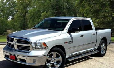 2016 Ram 1500 SLT