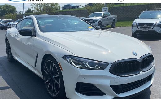 2025 BMW M850i