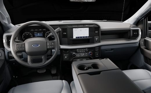 2025 Ford F-550