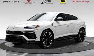 2022 Lamborghini Urus