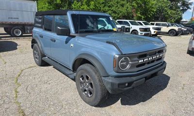 2023 Ford Bronco Base Big Bend