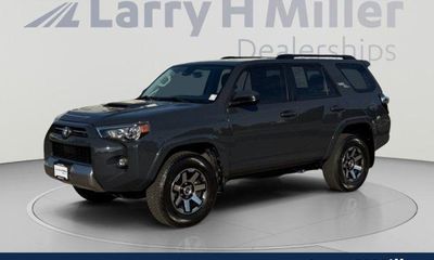 2024 Toyota 4RUNNER TRD OFF Road