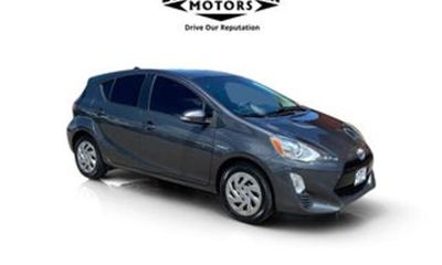 2016 Toyota Prius C TWO