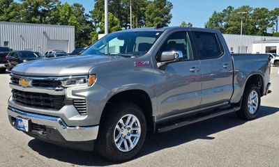 2026 Chevrolet Silverado LT