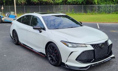2020 Toyota Avalon XSE TRD Package