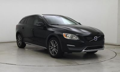 2016 Volvo V60CC SV33 Premier